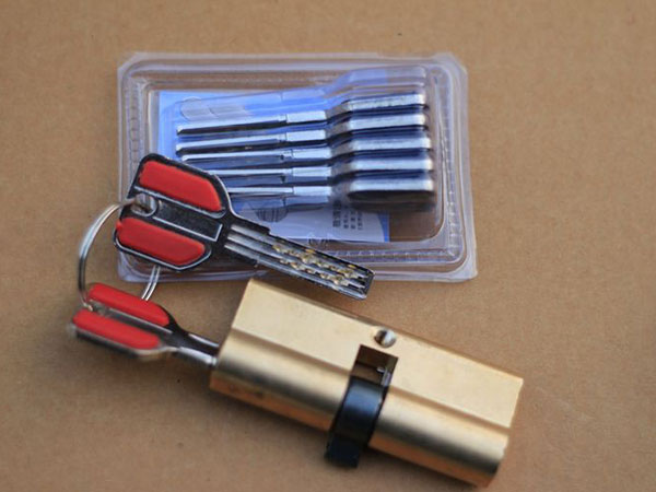 通海24小时上门开锁公司